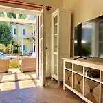 Portville 119 Вилла *