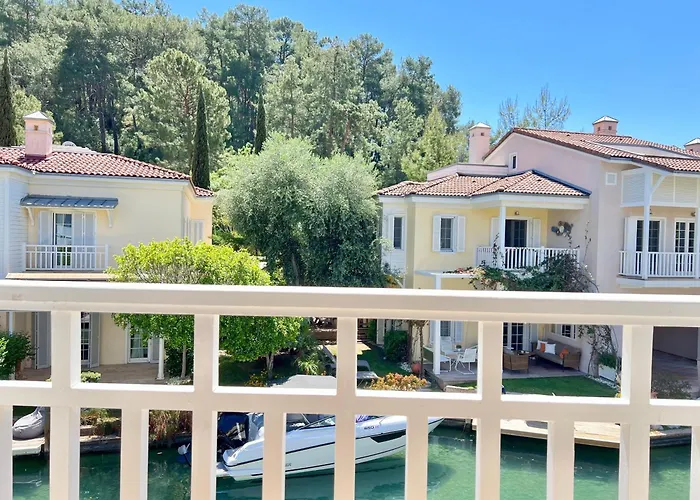 Portville 119 Вилла *